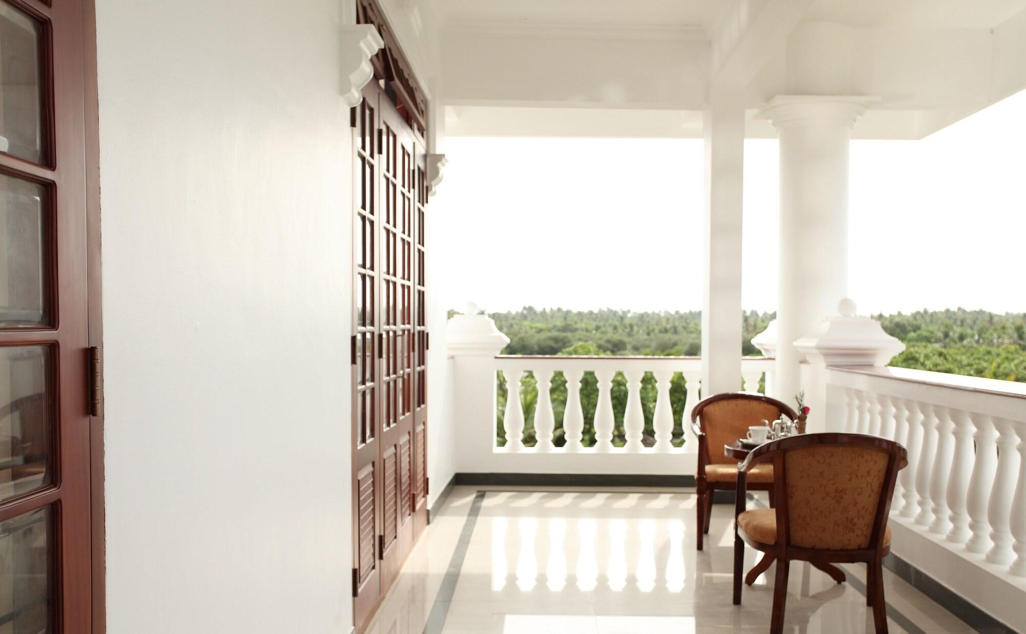 Rustic Leisures Llp Hotel Kochi Exterior foto